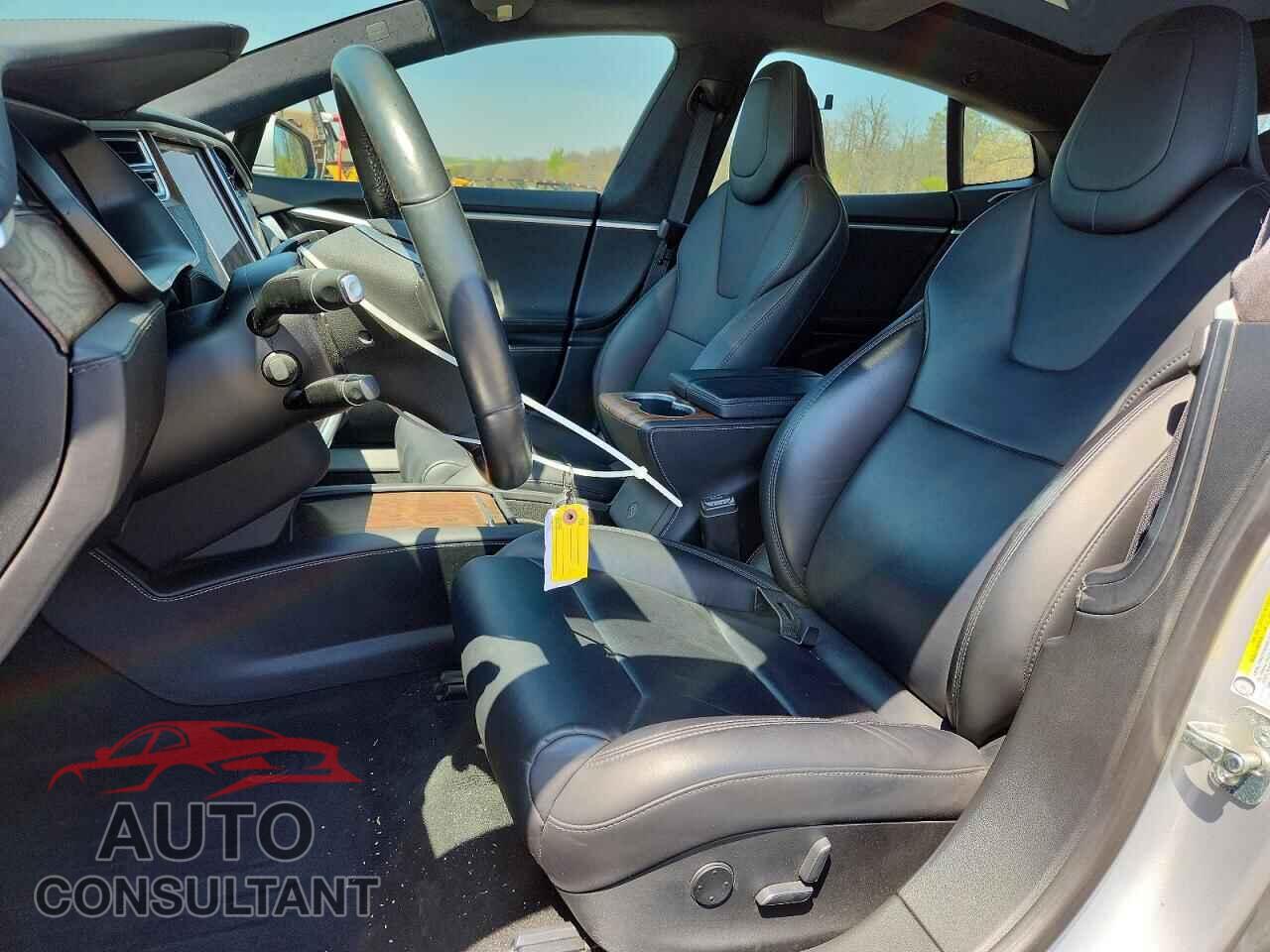 TESLA MODEL S 2017 - 5YJSA1E2XHF230373