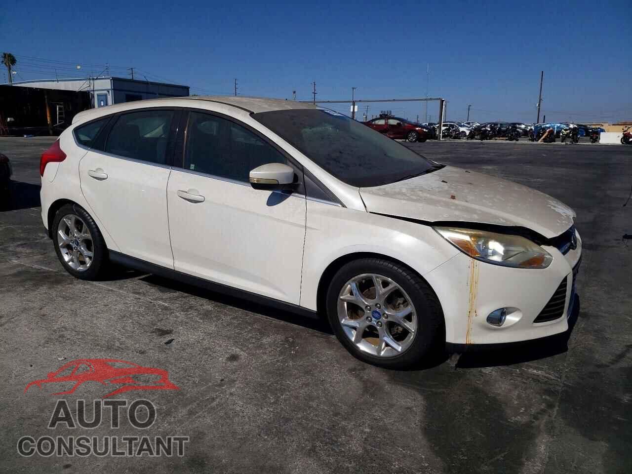 FORD FOCUS 2012 - 1FAHP3M22CL257679