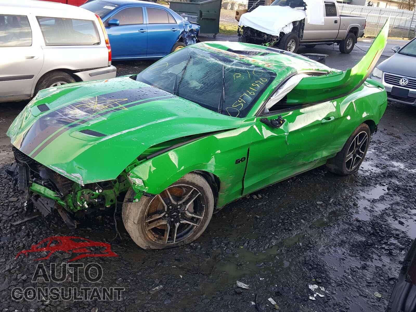 FORD MUSTANG 2019 - 1FA6P8CF6K5193352