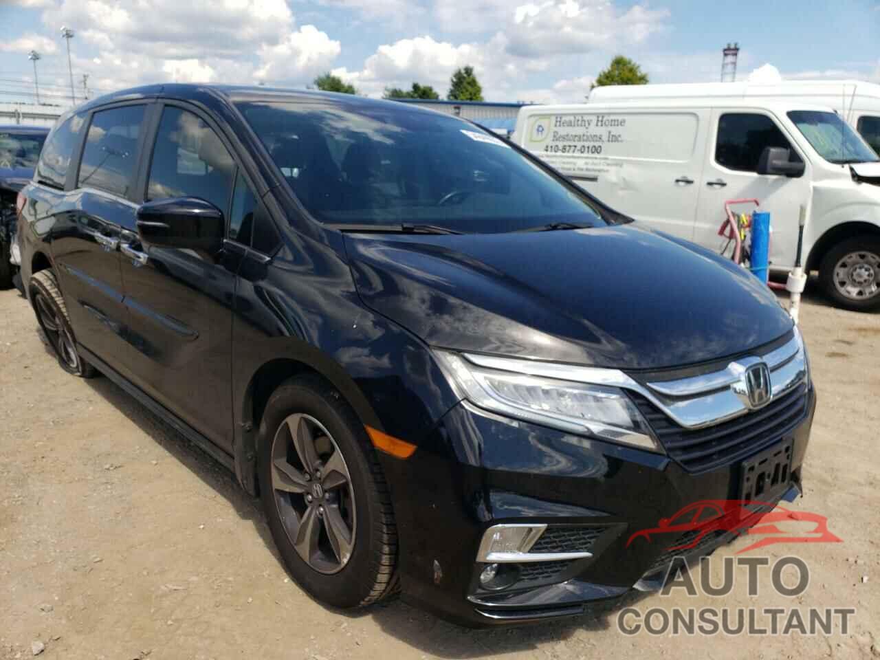 HONDA ODYSSEY 2018 - 5FNRL6H83JB028602