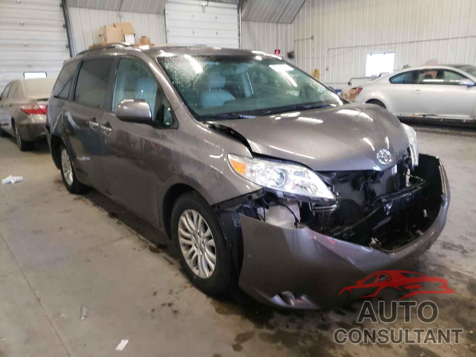 TOYOTA SIENNA 2017 - 5TDYZ3DC7HS787908