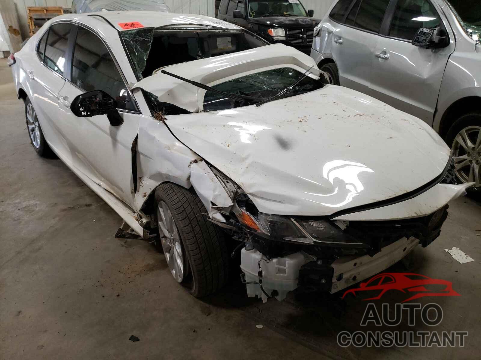 TOYOTA CAMRY 2020 - 4T1C11AK0LU928979