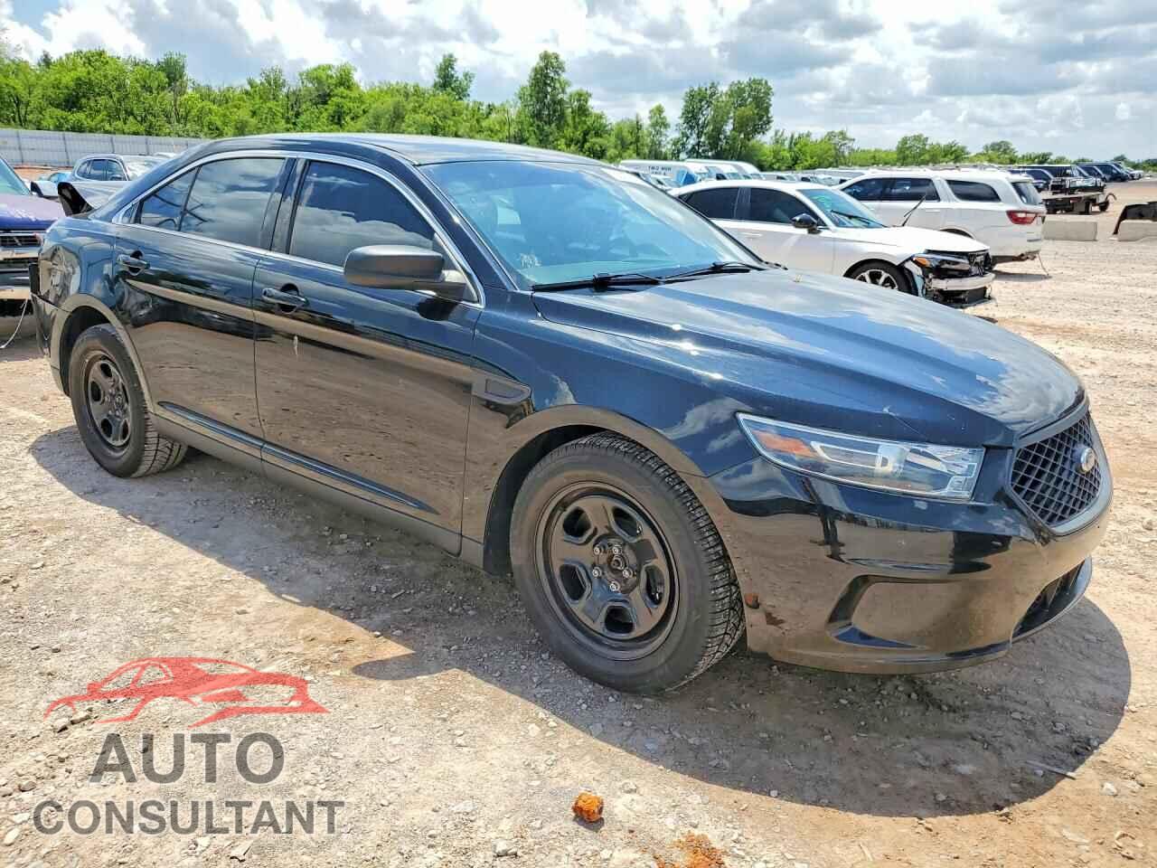 FORD TAURUS 2017 - 1FAHP2L80HG126380