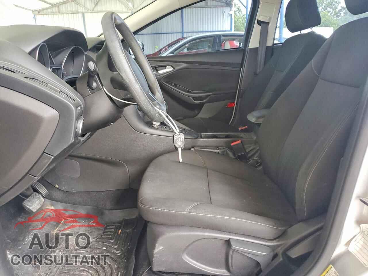 FORD FOCUS 2016 - 1FADP3F24GL222532