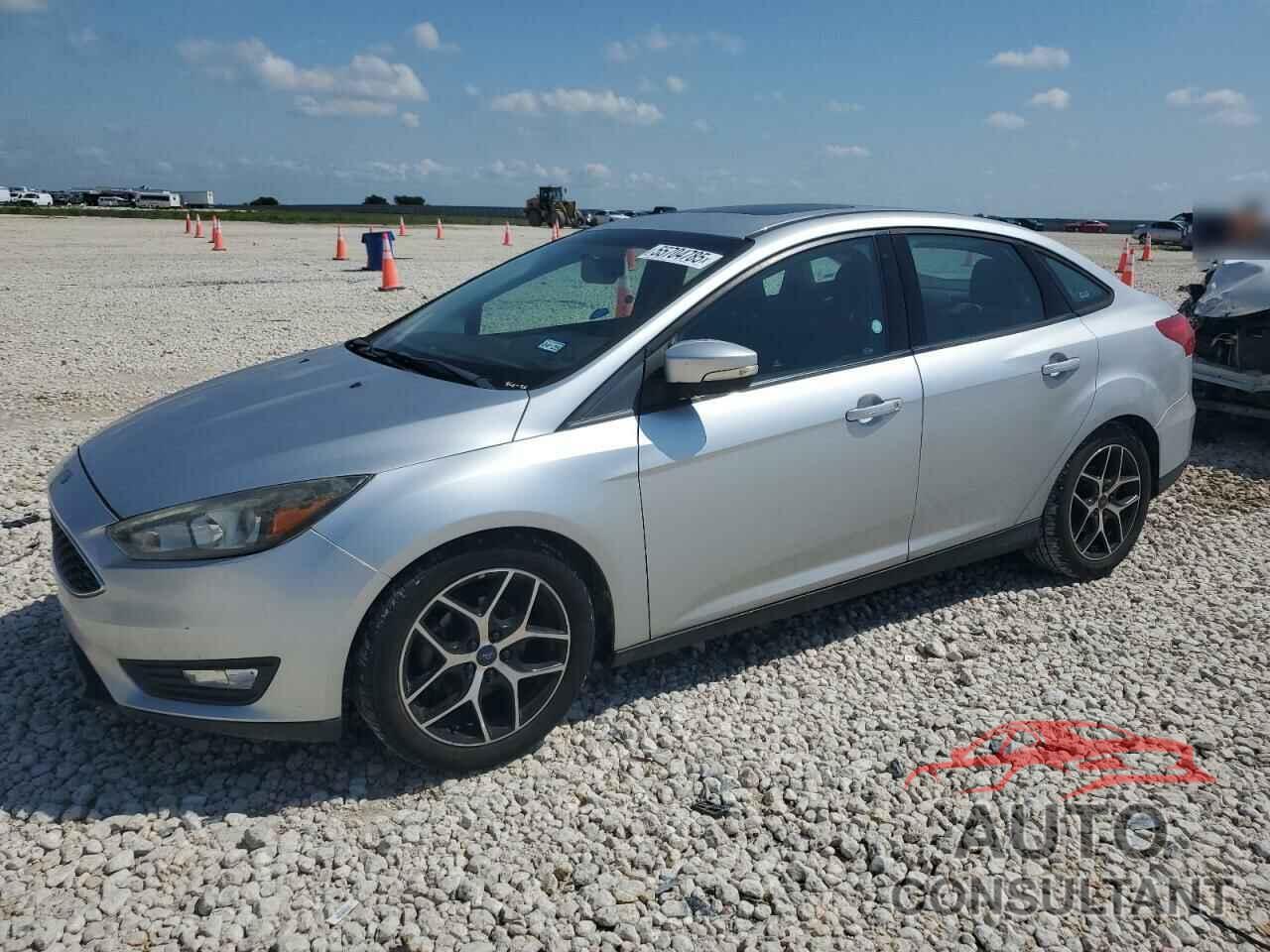 FORD FOCUS 2017 - 1FADP3H24HL265167