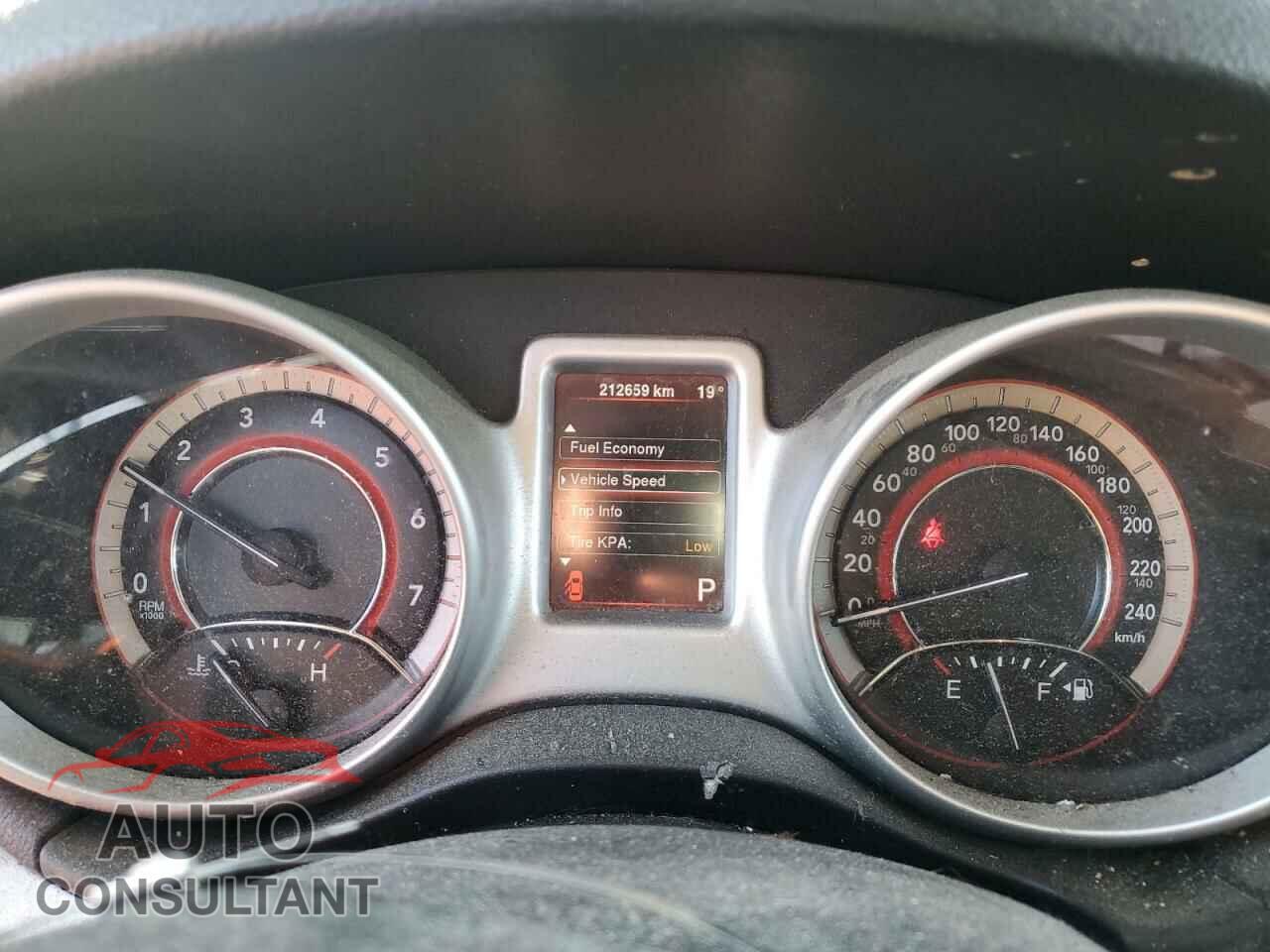 DODGE JOURNEY 2013 - 3C4PDCAB4DT590975