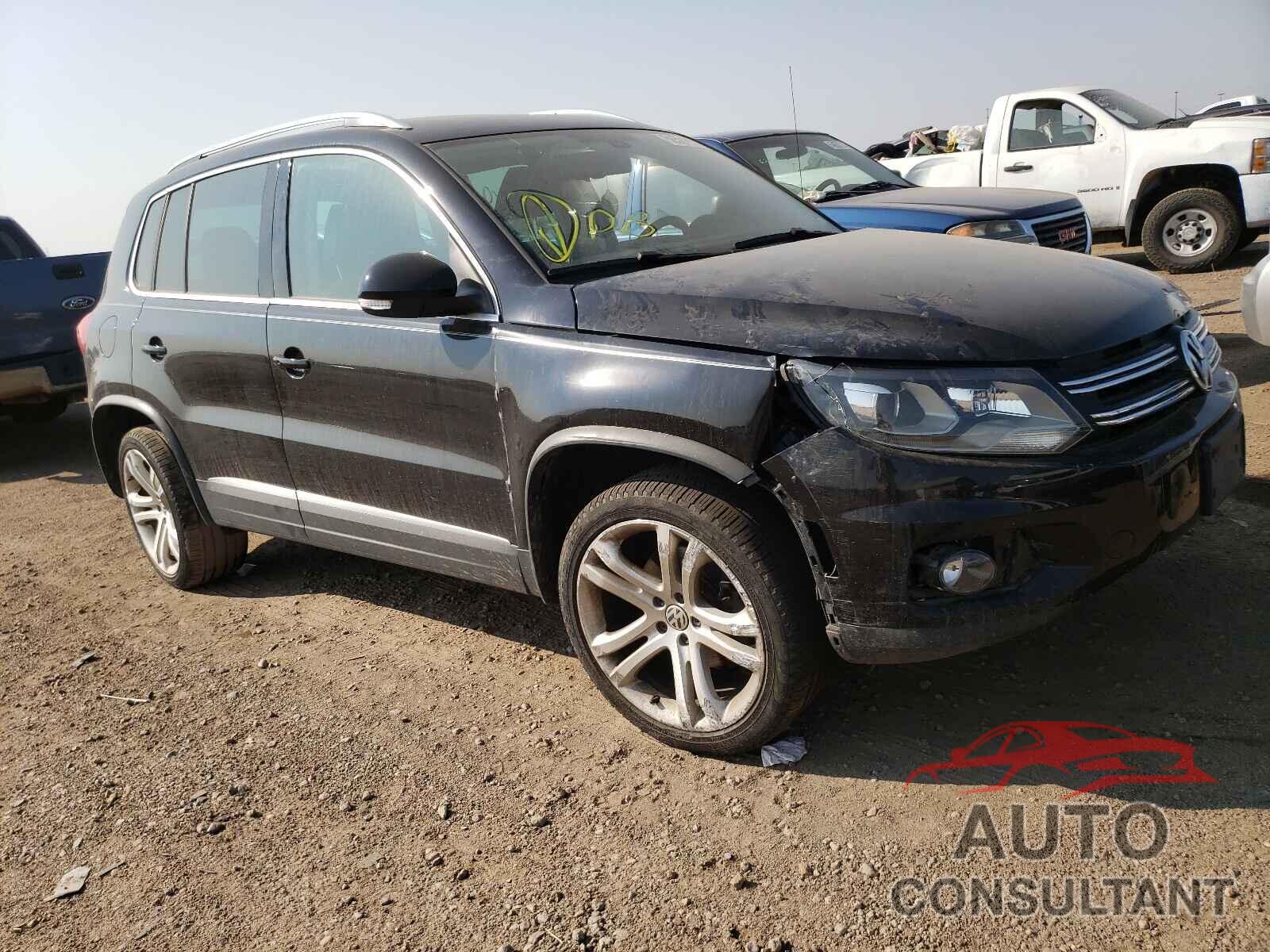 VOLKSWAGEN TIGUAN 2016 - WVGBV7AX2GW519701