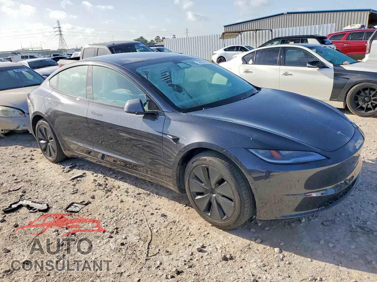 TESLA MODEL 3 2024 - 5YJ3E1EB9RF806576