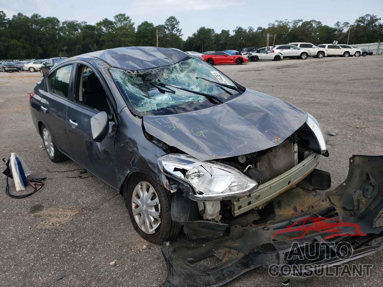 NISSAN VERSA 2017 - 3N1CN7AP4HL851559