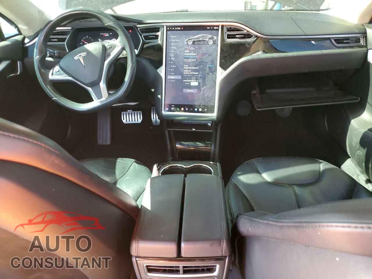 TESLA MODEL S 2014 - 5YJSA1H19EFP50305