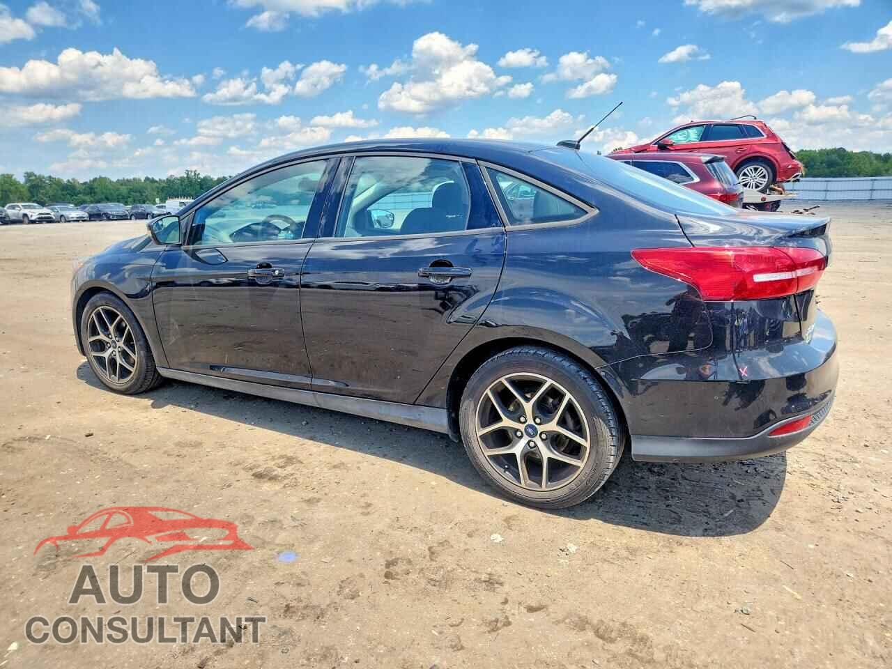 FORD FOCUS 2017 - 1FADP3FE5HL275865