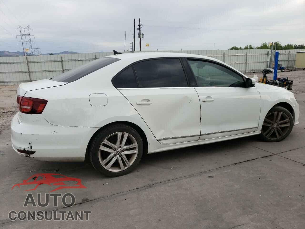 VOLKSWAGEN JETTA 2017 - 3VWL17AJ8HM370709