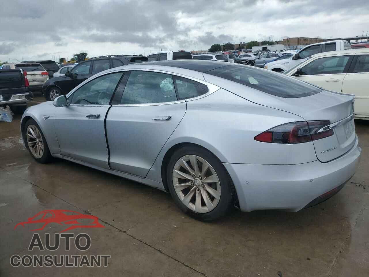 TESLA MODEL S 2016 - 5YJSA1E27GF142847