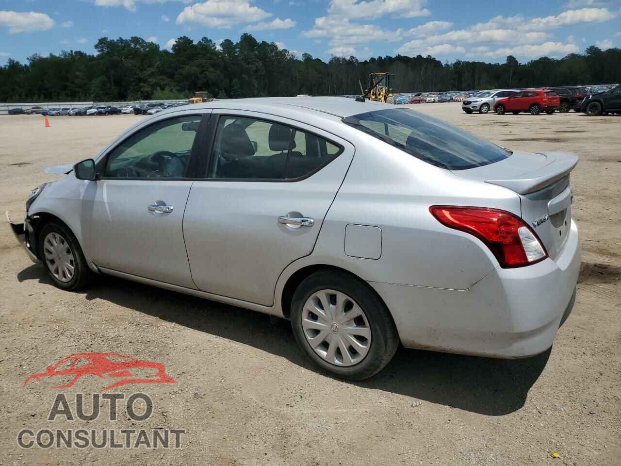 NISSAN VERSA 2017 - 3N1CN7AP0HK430475
