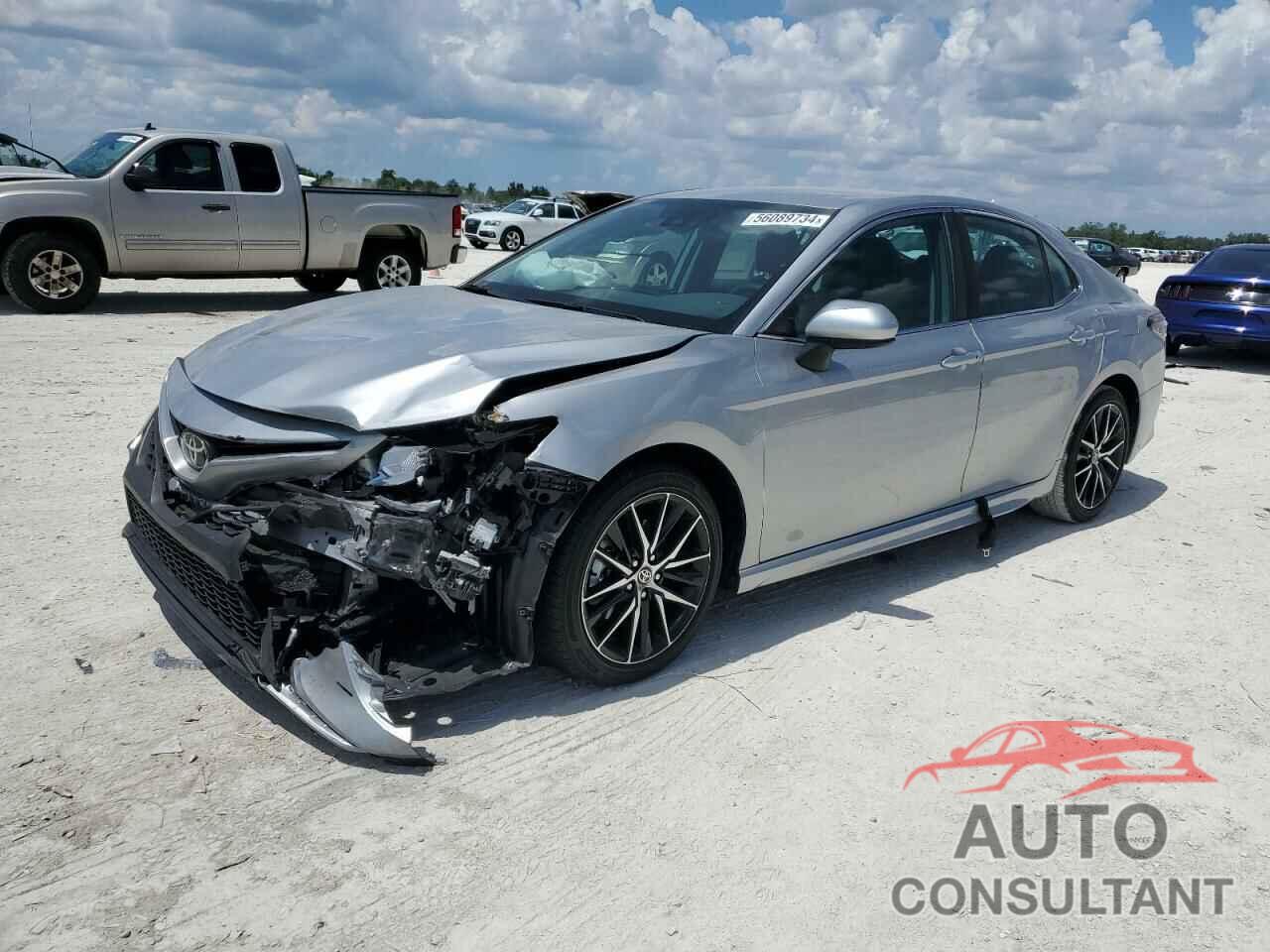 TOYOTA CAMRY 2021 - 4T1G11AK6MU471694