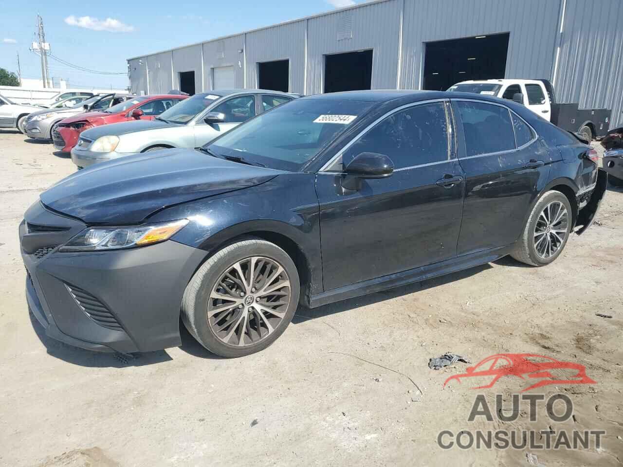 TOYOTA CAMRY 2020 - 4T1G11AK2LU384843