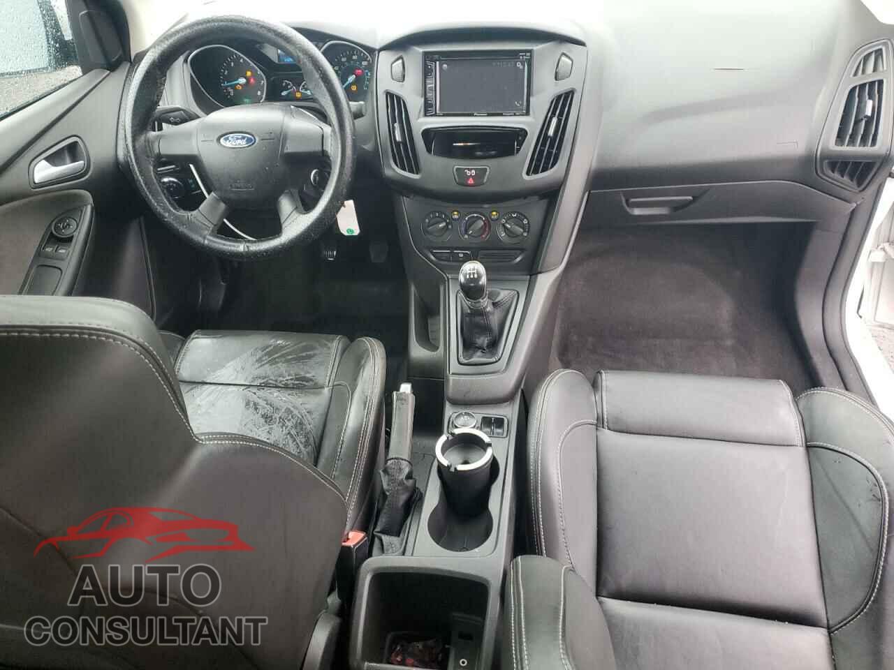 FORD FOCUS 2013 - 1FADP3E20DL124434