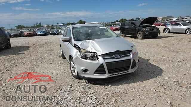 FORD FOCUS 2014 - 1FADP3F22EL449120