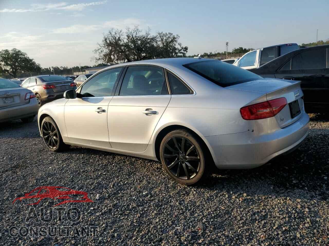 AUDI A4 2013 - WAUFFAFL1DN036334