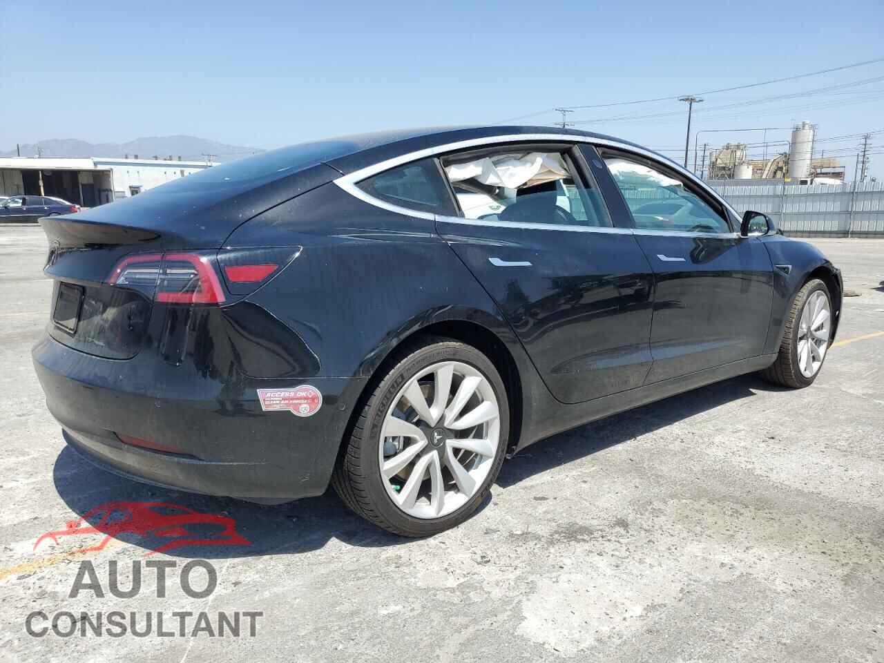 TESLA MODEL 3 2019 - 5YJ3E1EA8KF300377