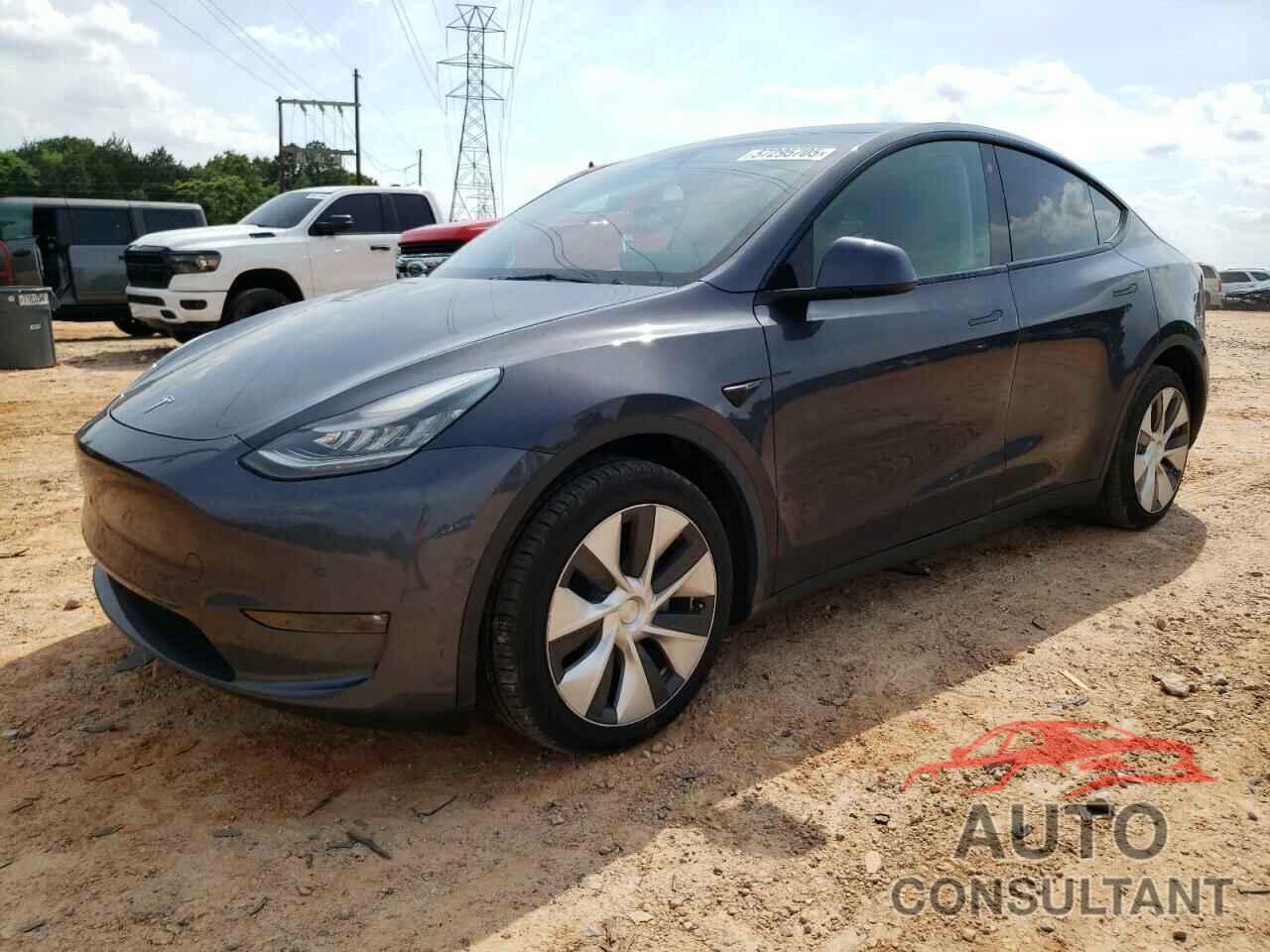 TESLA MODEL Y 2021 - 5YJYGDEE0MF263137