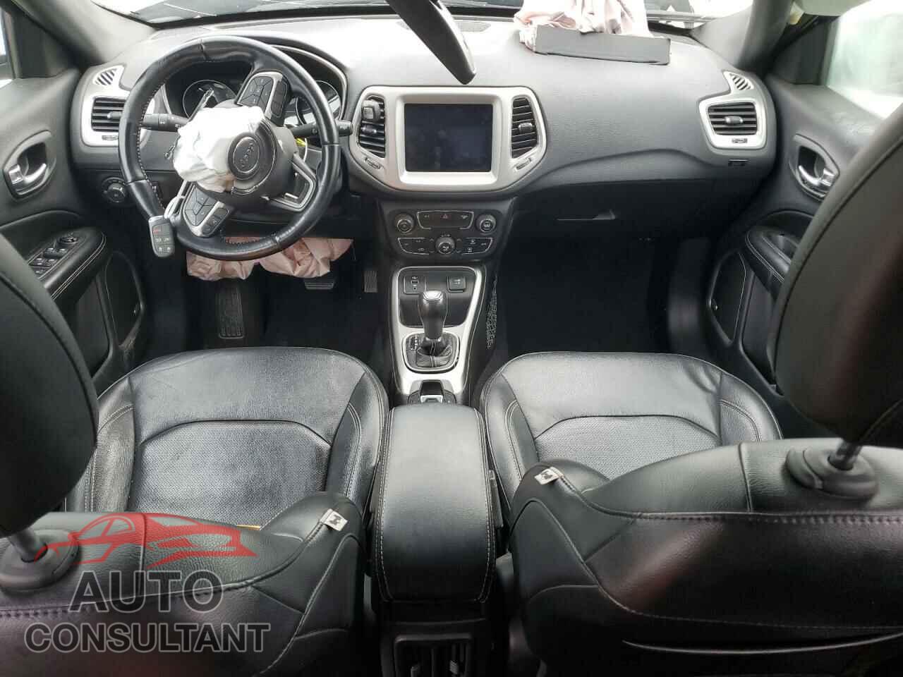 JEEP COMPASS 2021 - 3C4NJCEB5MT596956