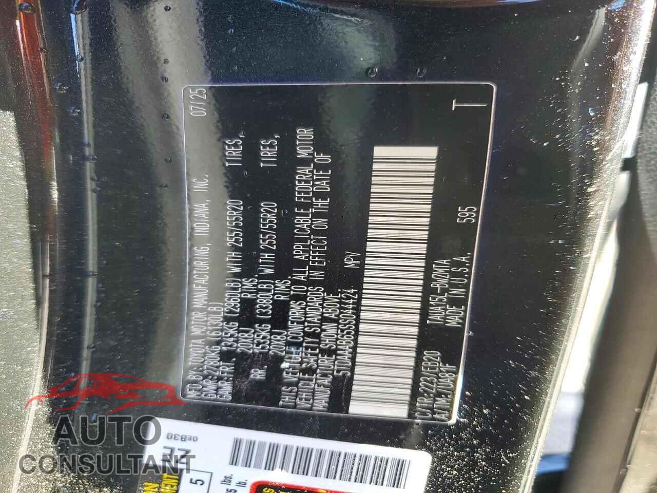 LEXUS UNKNOWN 2025 - 5TDAAAB65SS044424
