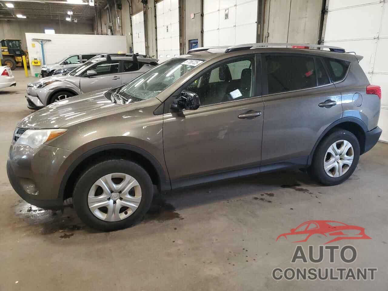 TOYOTA RAV4 2015 - JTMBFREV7FD153802