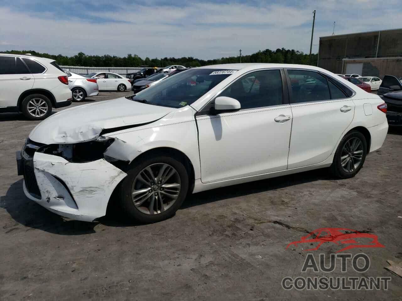 TOYOTA CAMRY 2016 - 4T1BF1FK2GU257486