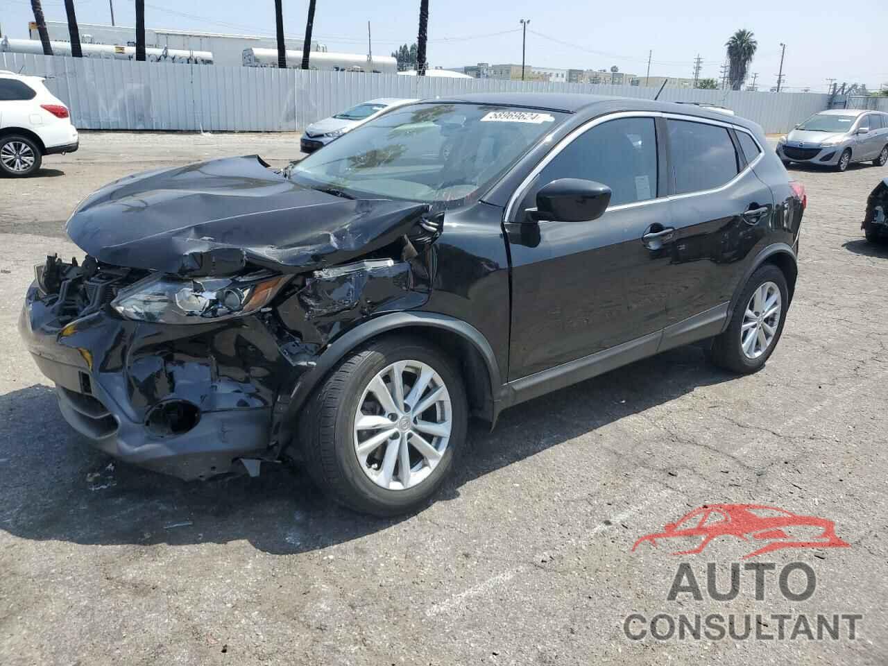 NISSAN ROGUE 2017 - JN1BJ1CP0HW011225