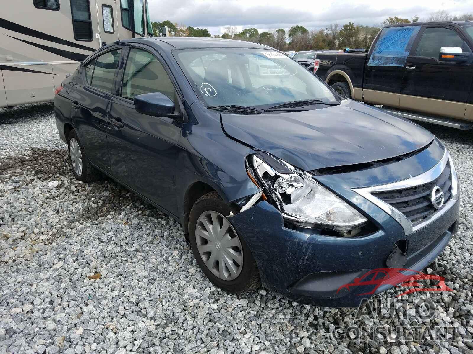 NISSAN VERSA 2017 - 3N1CN7AP1HL895714