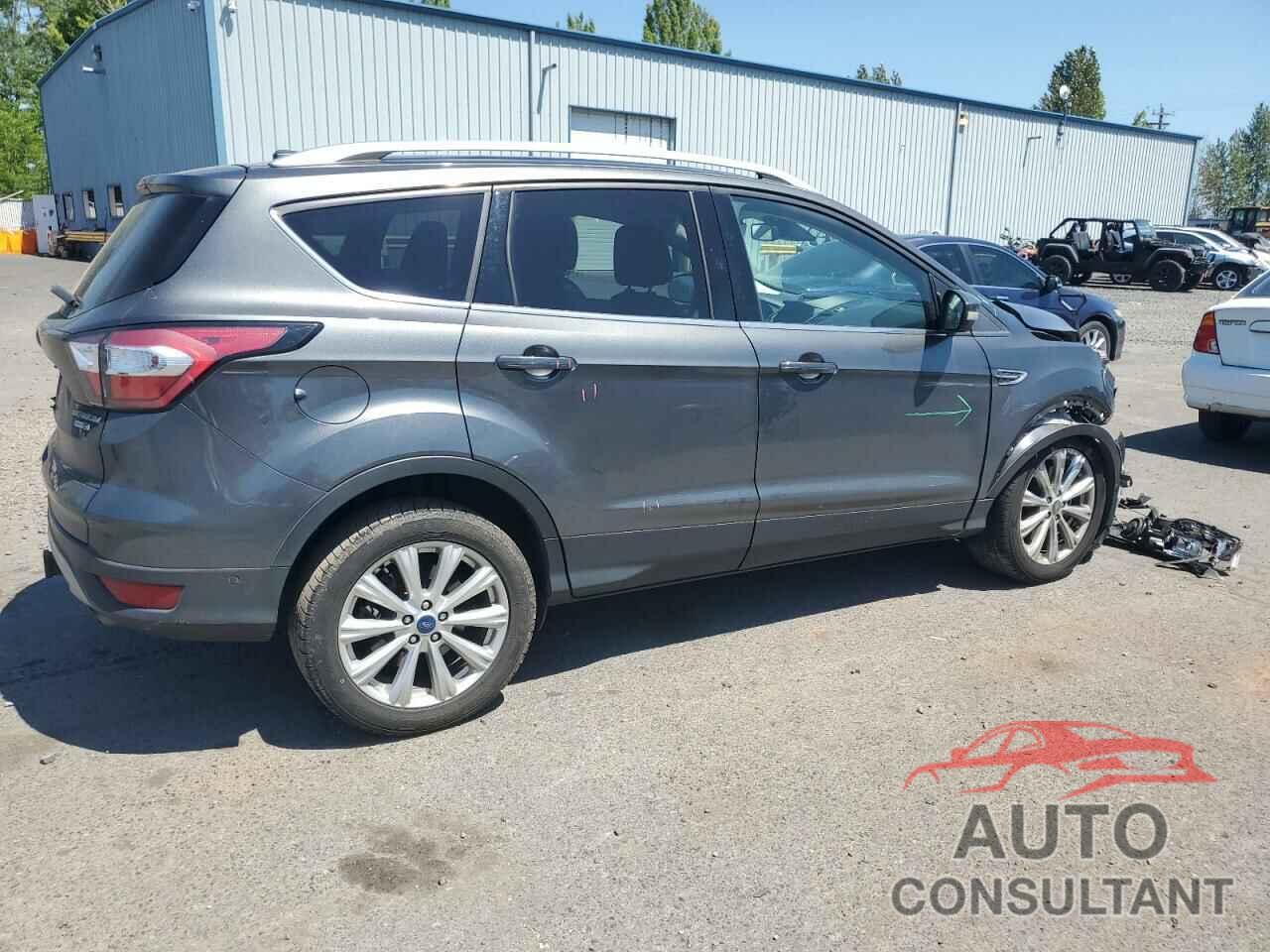 FORD ESCAPE 2017 - 1FMCU9J95HUD29392