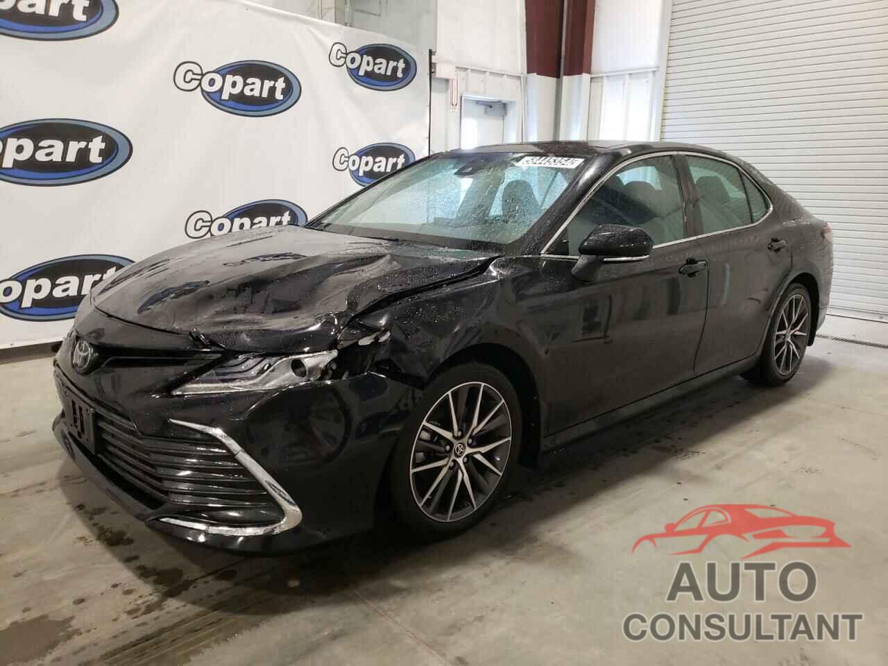 TOYOTA CAMRY 2023 - 4T1F11AK7PU107641