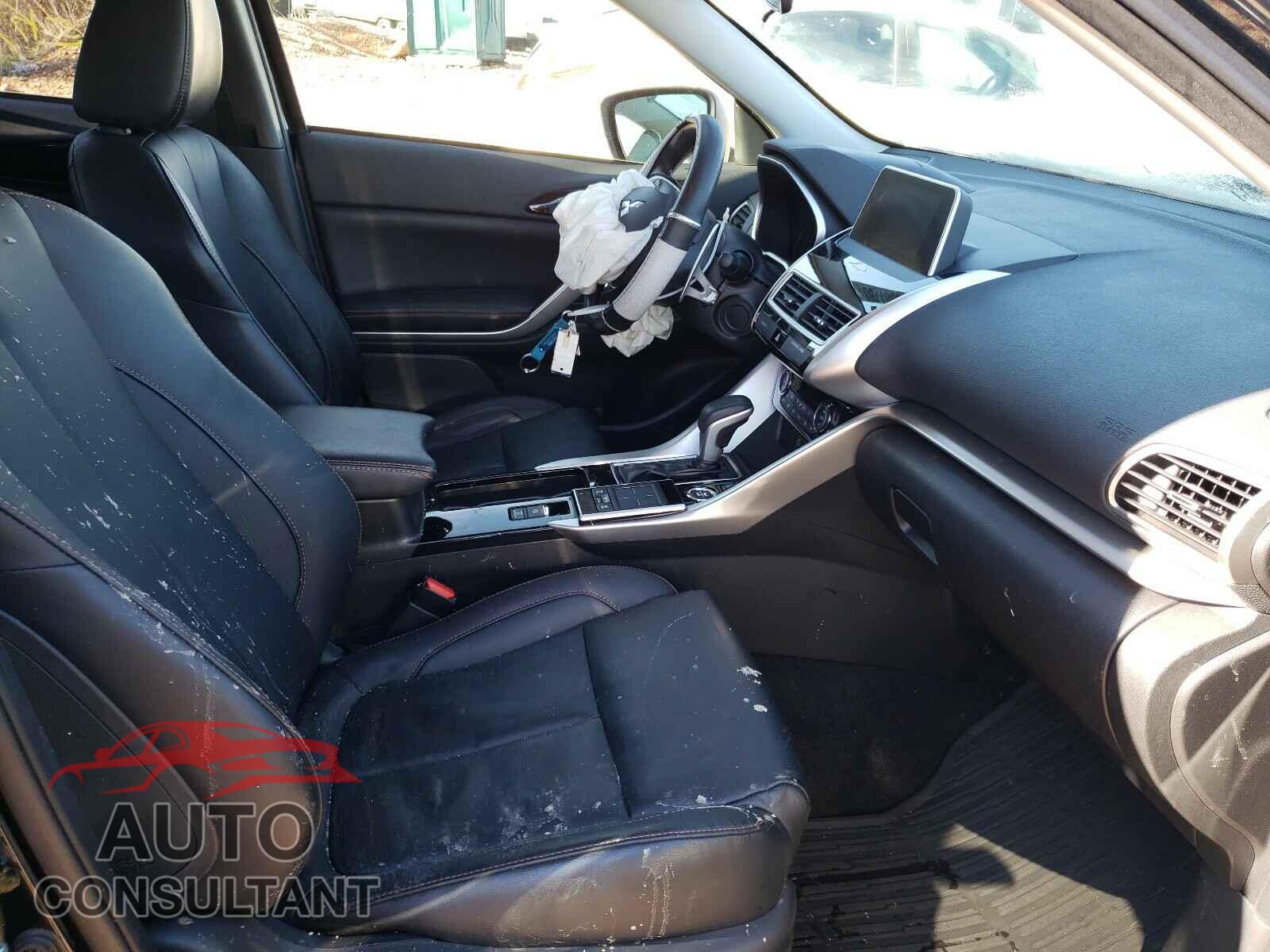 MITSUBISHI ECLIPSE 2018 - JA4AT5AA8JZ042259