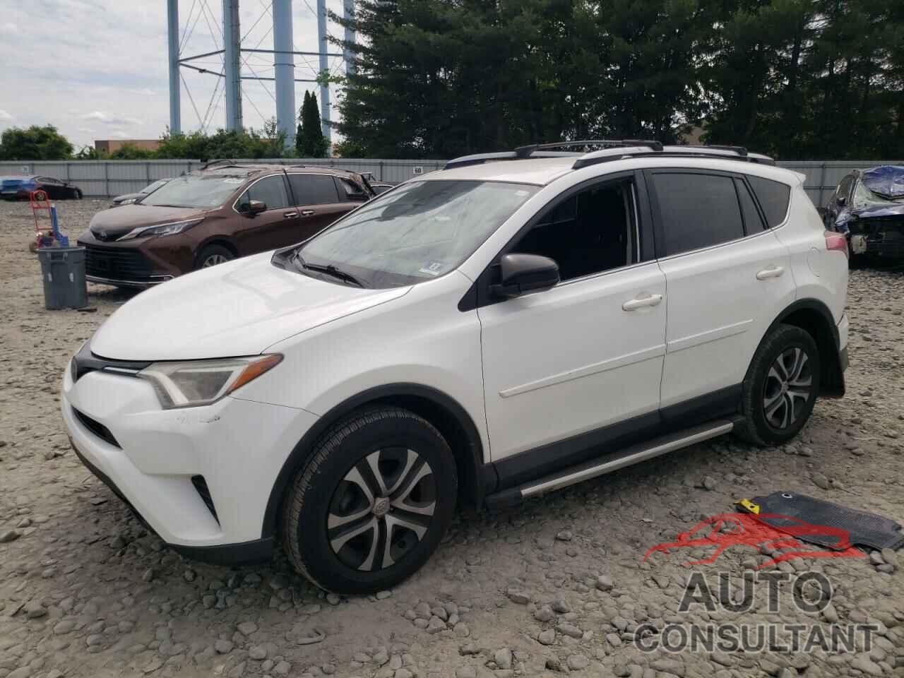 TOYOTA RAV4 2017 - JTMBFREV0HJ109953