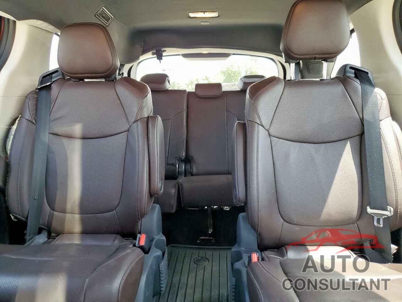TOYOTA SIENNA 2022 - 5TDERKEC8NS122894