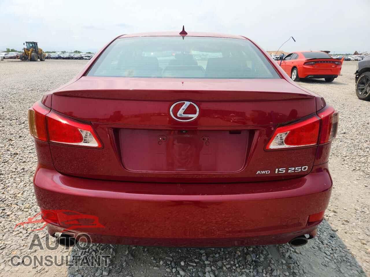 LEXUS IS 2013 - JTHCF5C27D5063576