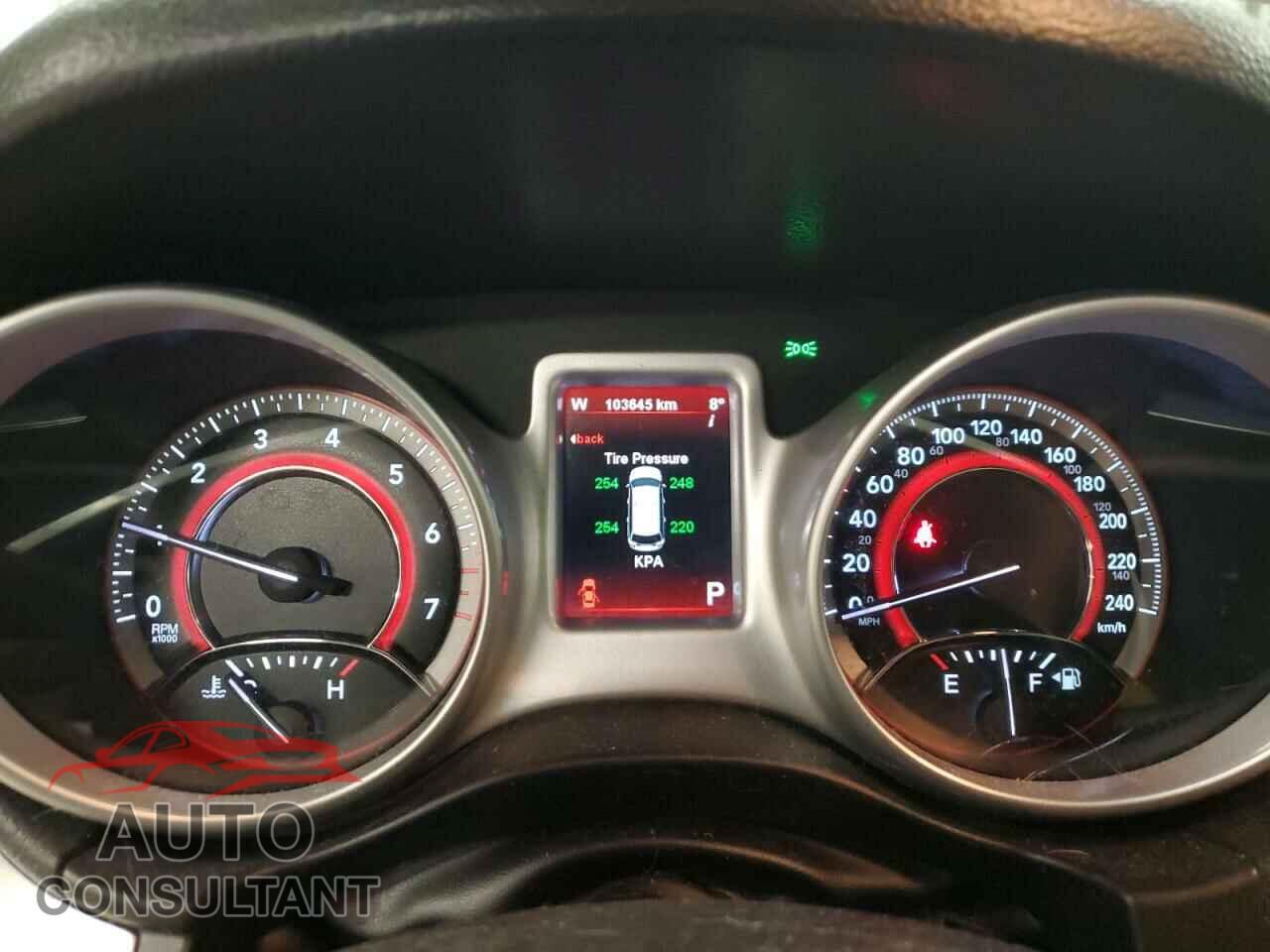 DODGE JOURNEY 2012 - 3C4PDCCG0CT308404