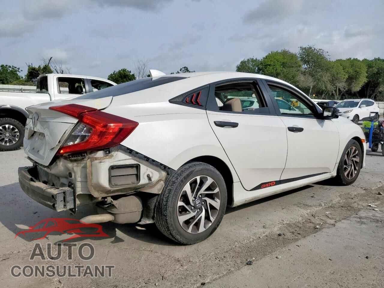 HONDA CIVIC 2017 - 19XFC2F76HE020130