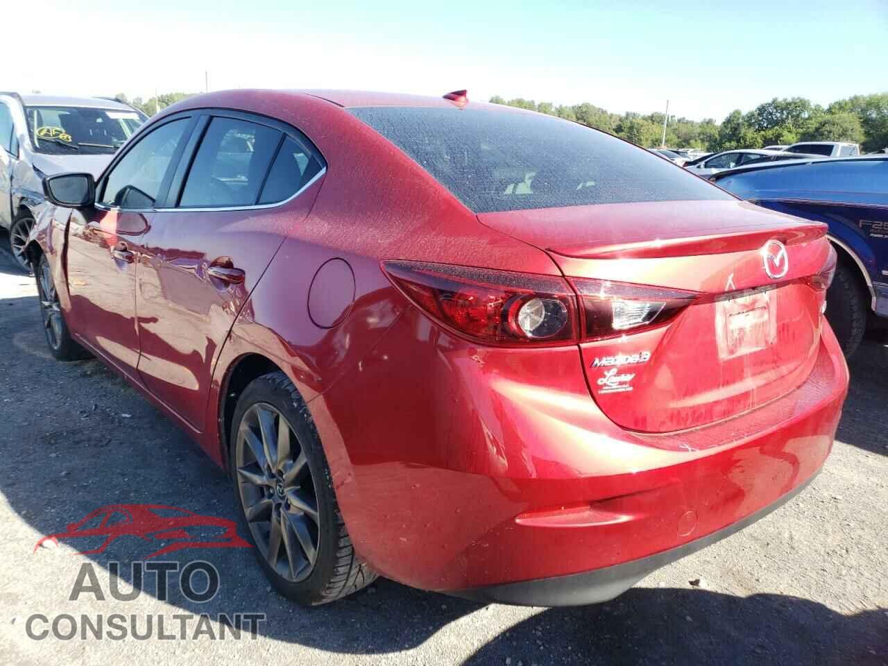MAZDA 3 2018 - 3MZBN1V33JM272024