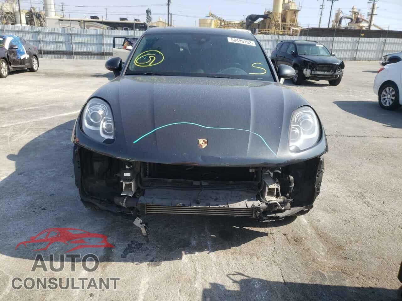PORSCHE MACAN 2017 - WP1AA2A56HLB03519