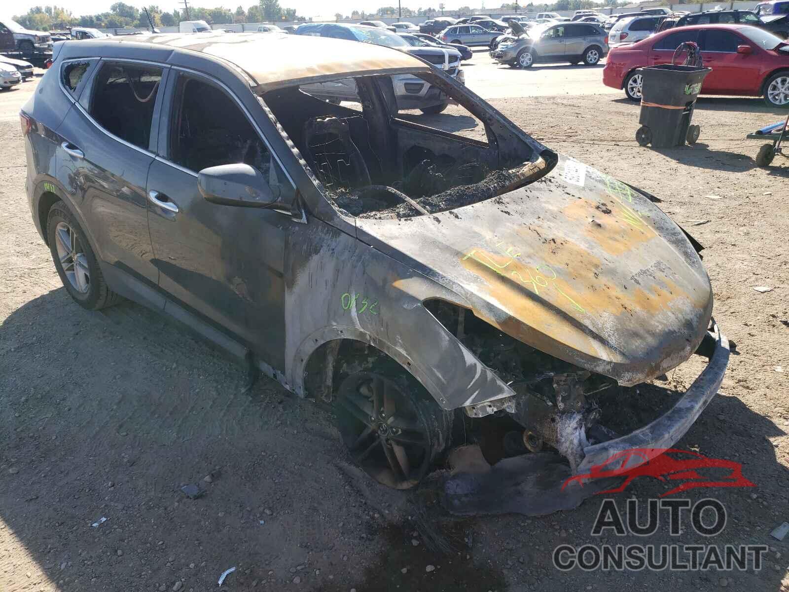 HYUNDAI SANTA FE 2018 - 5NMZTDLB0JH085619