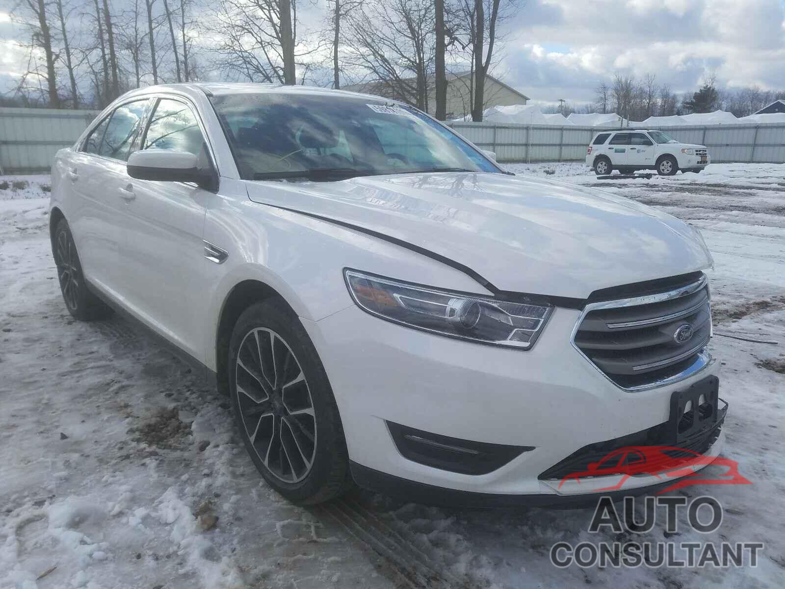 FORD TAURUS 2018 - 1FAHP2H80JG137605