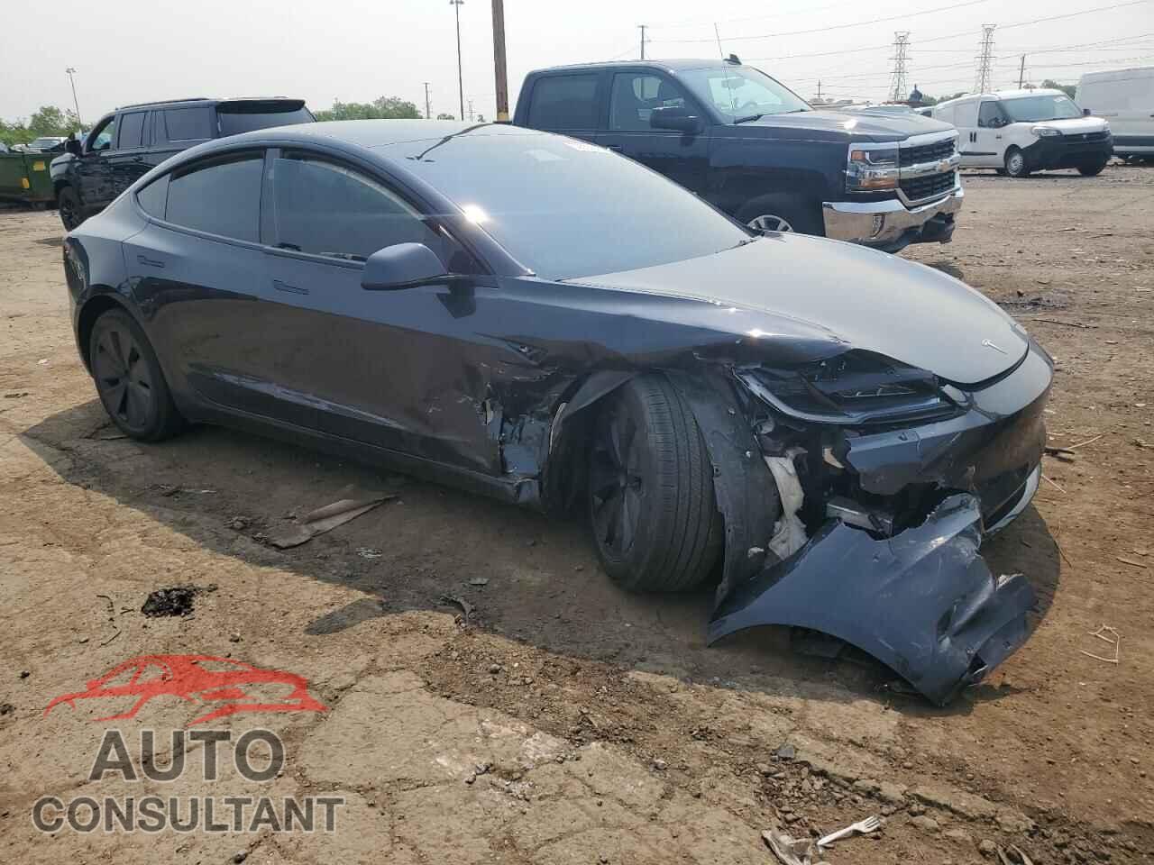 TESLA MODEL 3 2024 - 5YJ3E1EA9RF724709
