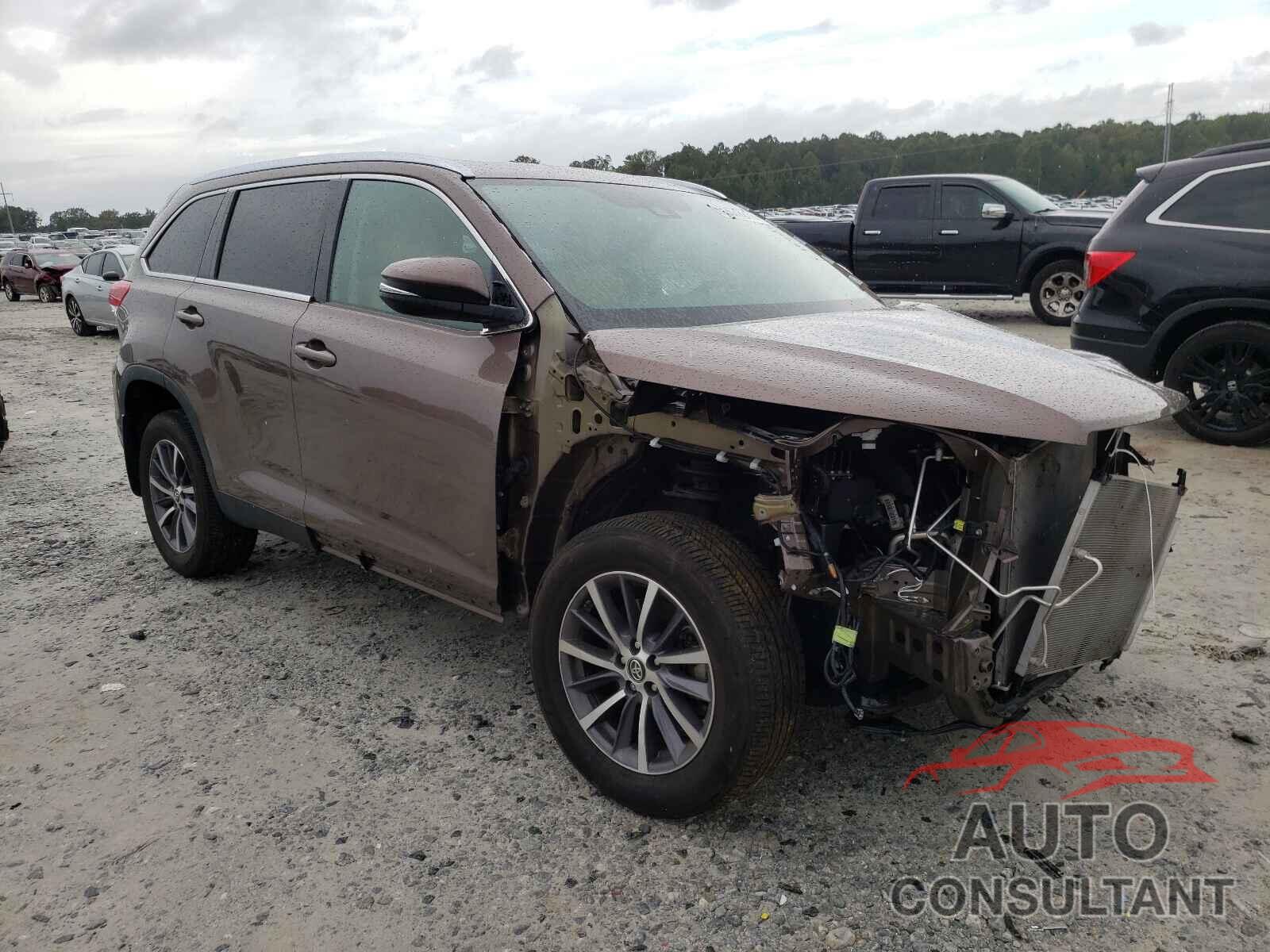 TOYOTA HIGHLANDER 2019 - 5TDJZRFHXKS703262