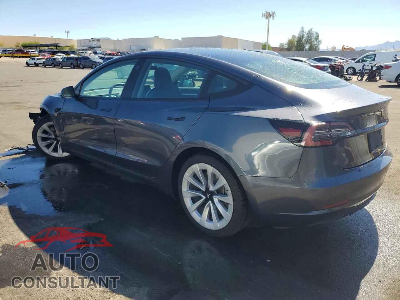 TESLA MODEL 3 2022 - 5YJ3E1EA3NF304129