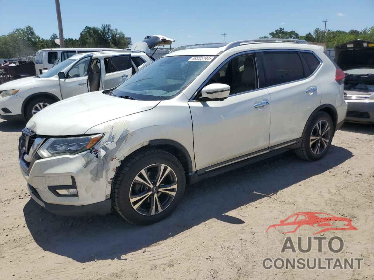 NISSAN ROGUE 2017 - 5N1AT2MT0HC731576