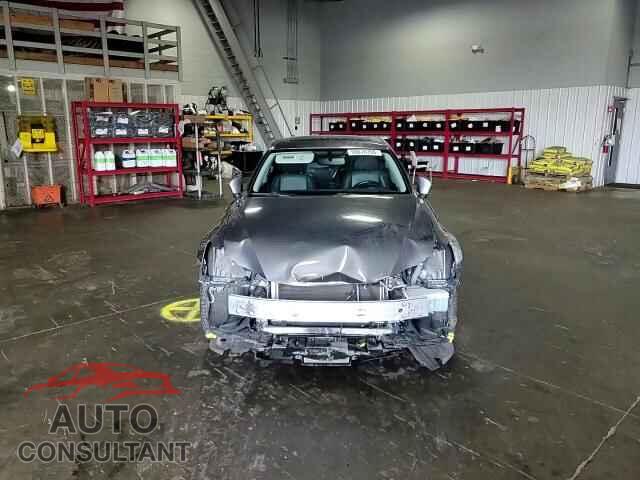 LEXUS IS 2014 - JTHBF1D24E5030927