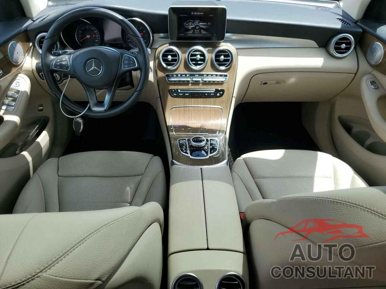 MERCEDES-BENZ GLC-CLASS 2018 - WDC0G4JB8JV081878