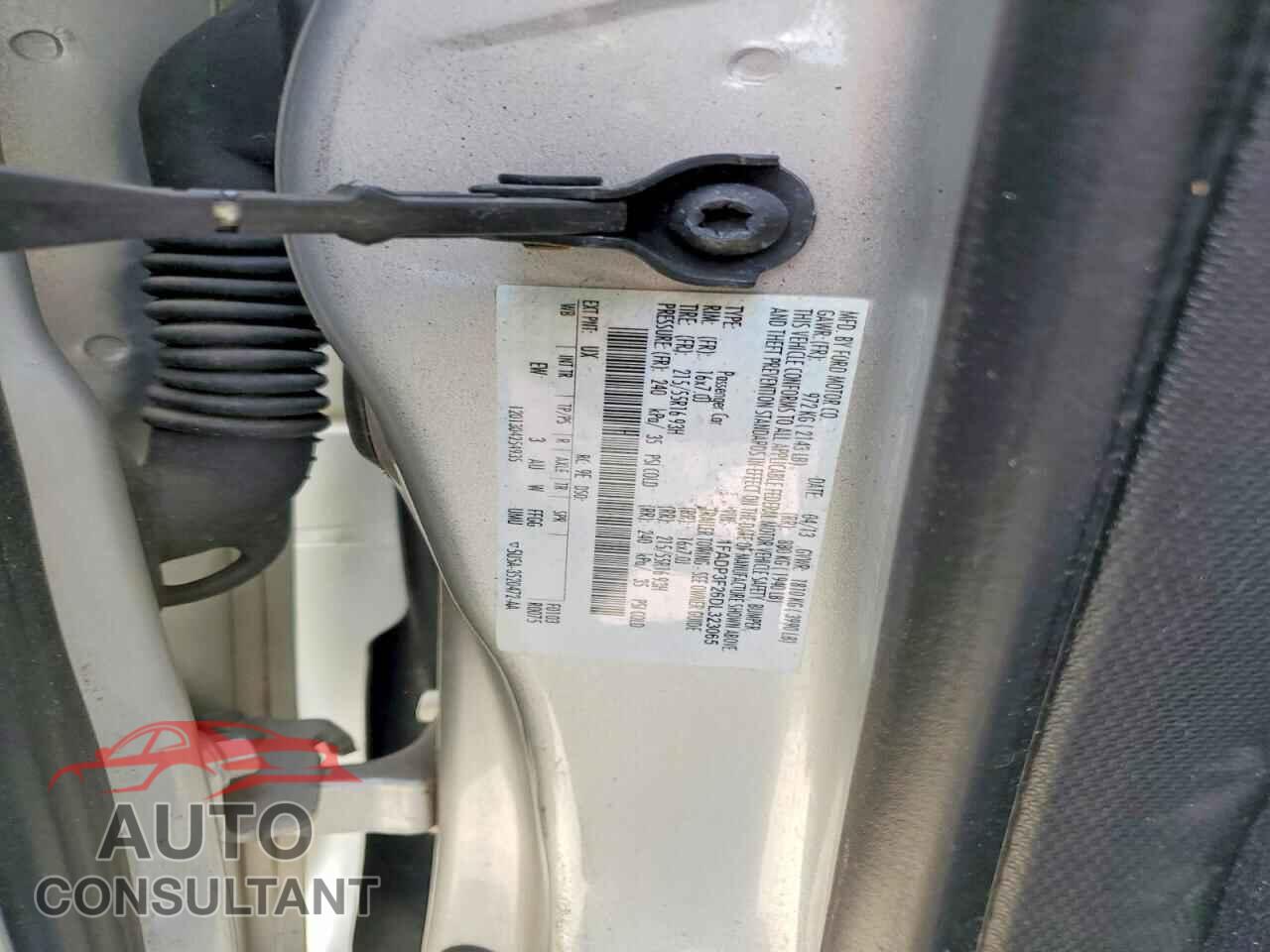 FORD FOCUS 2013 - 1FADP3F26DL323065